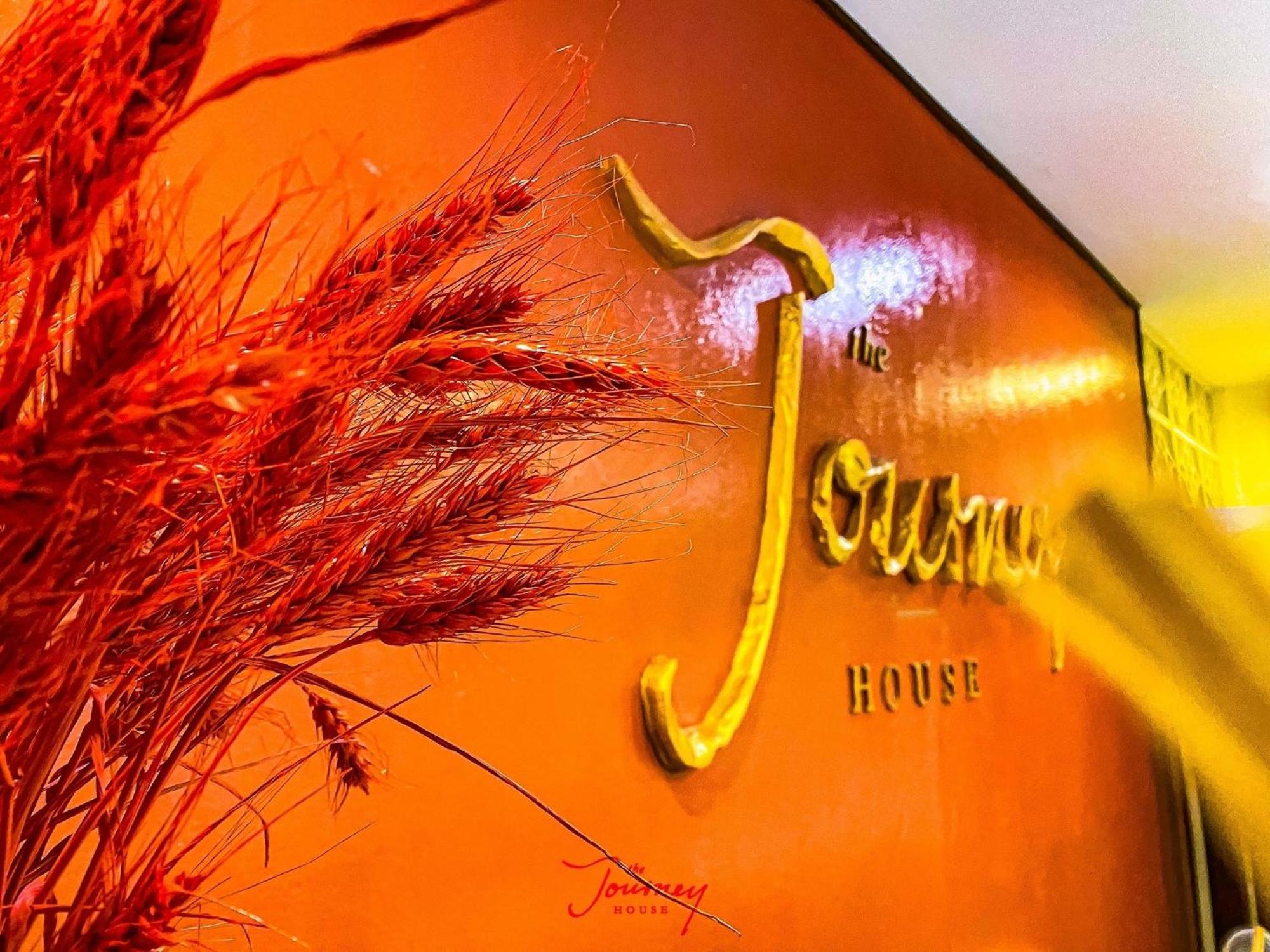 The Journey House Lifestyle Boutique Hotel Kanchanaburi City Exteriör bild