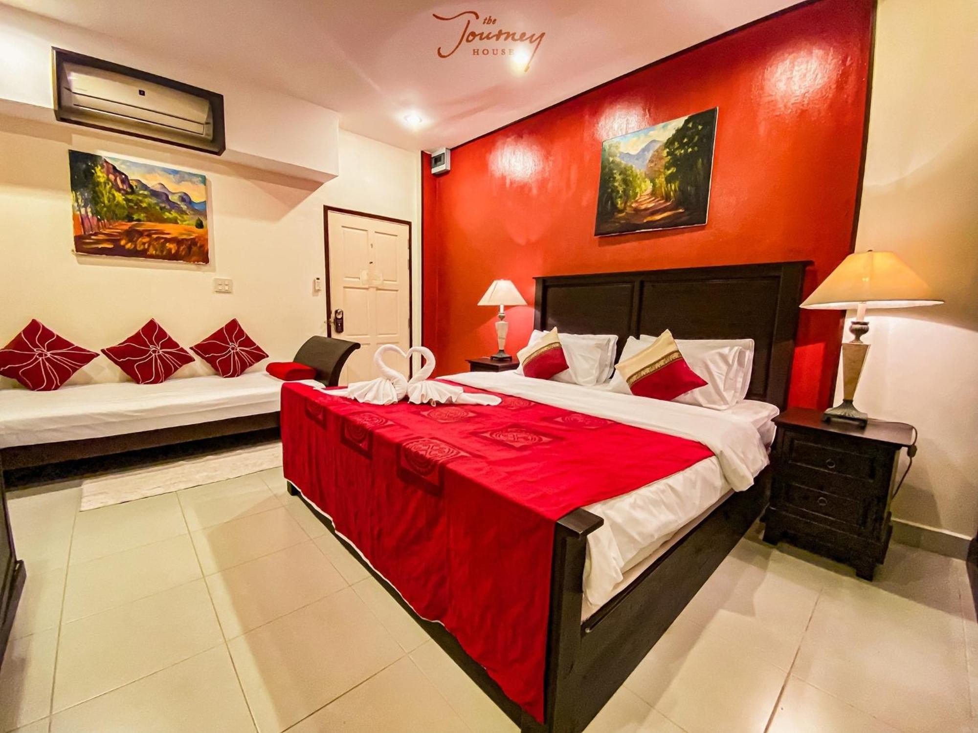 The Journey House Lifestyle Boutique Hotel Kanchanaburi City Exteriör bild