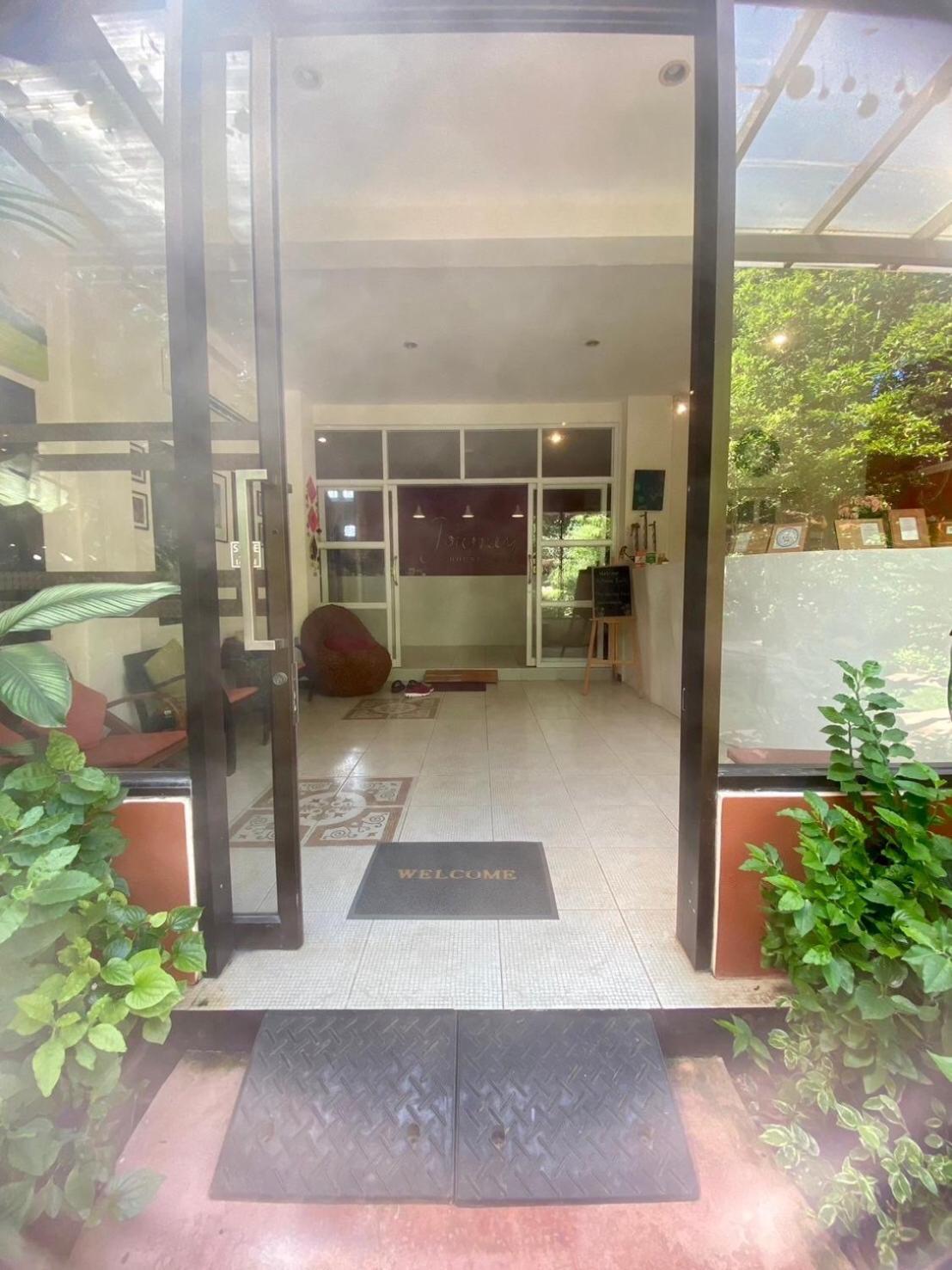 The Journey House Lifestyle Boutique Hotel Kanchanaburi City Exteriör bild