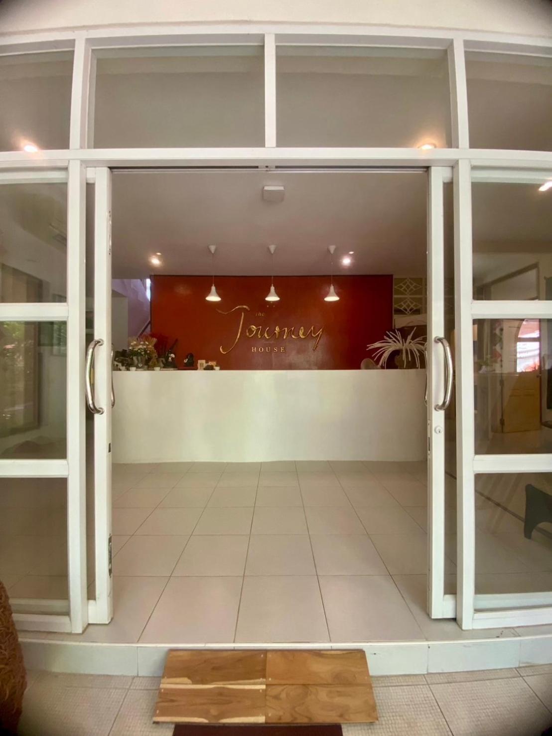 The Journey House Lifestyle Boutique Hotel Kanchanaburi City Exteriör bild
